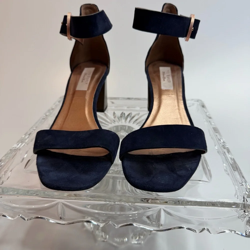 Ted Baker Kolissa3 Style navy suede ankle strap sandal- size 7